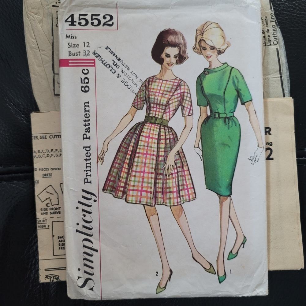 Vintage Simplicity 4552 Sewing Pattern 1960s Misses Dress Size 12 Bust 32 Cut